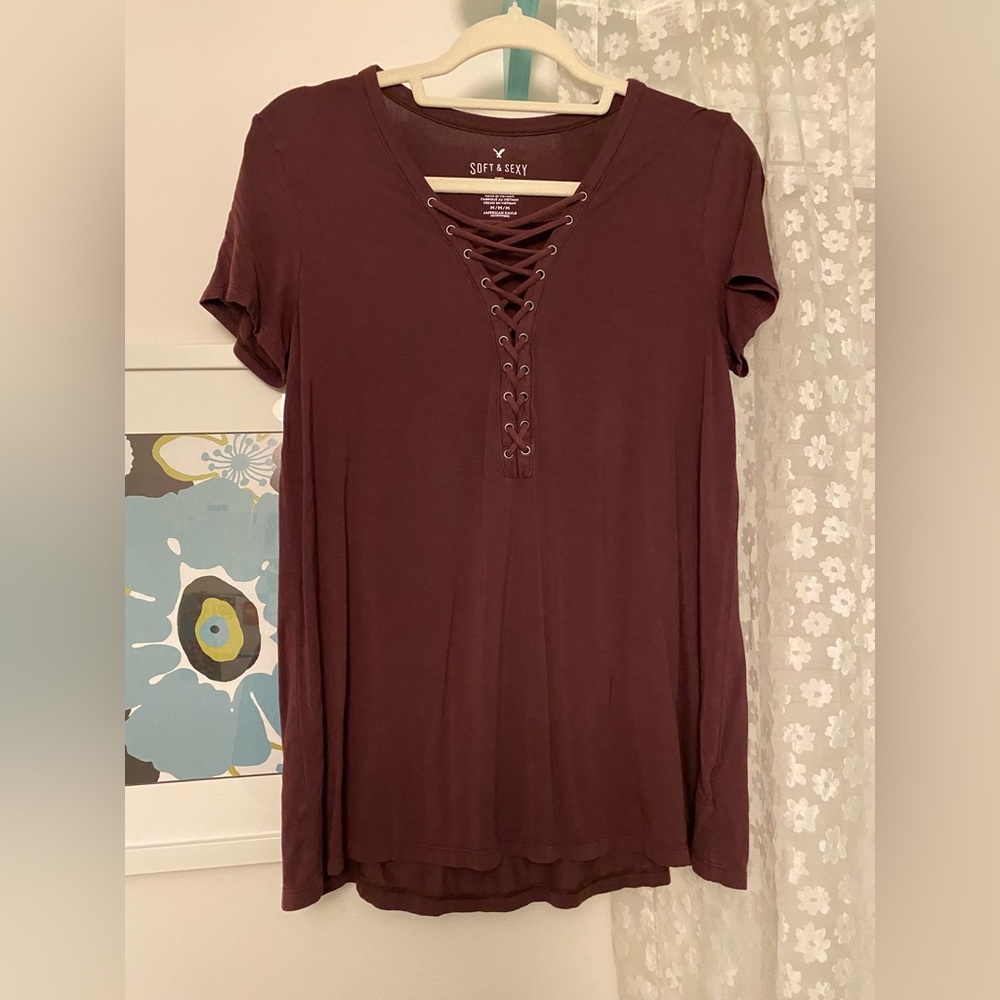 American eagle tshirt size medium